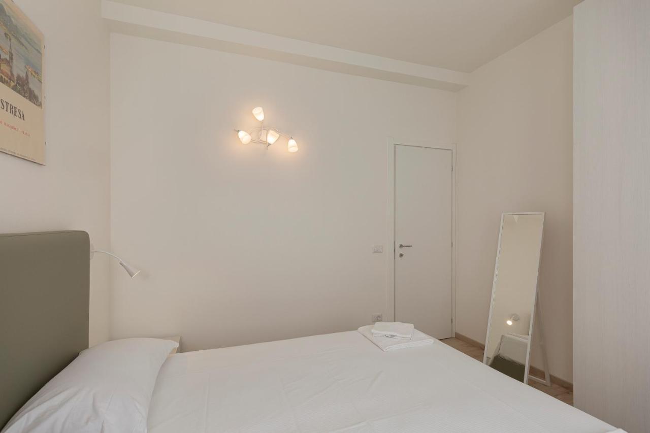 Max 14 Apartment Stresa